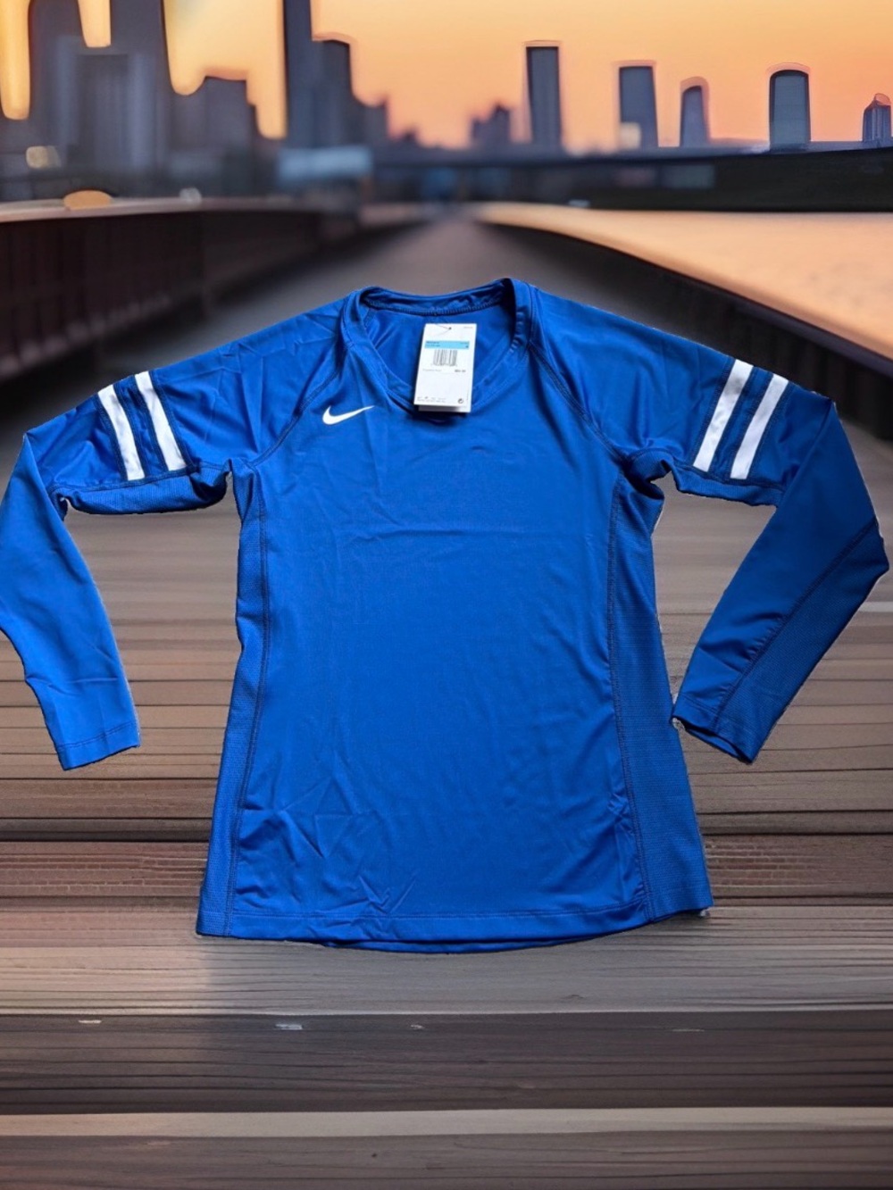 Nike Women’s Size M Stock Club Ace Long Sleeve Active Jersey. Blue/White. NWT.